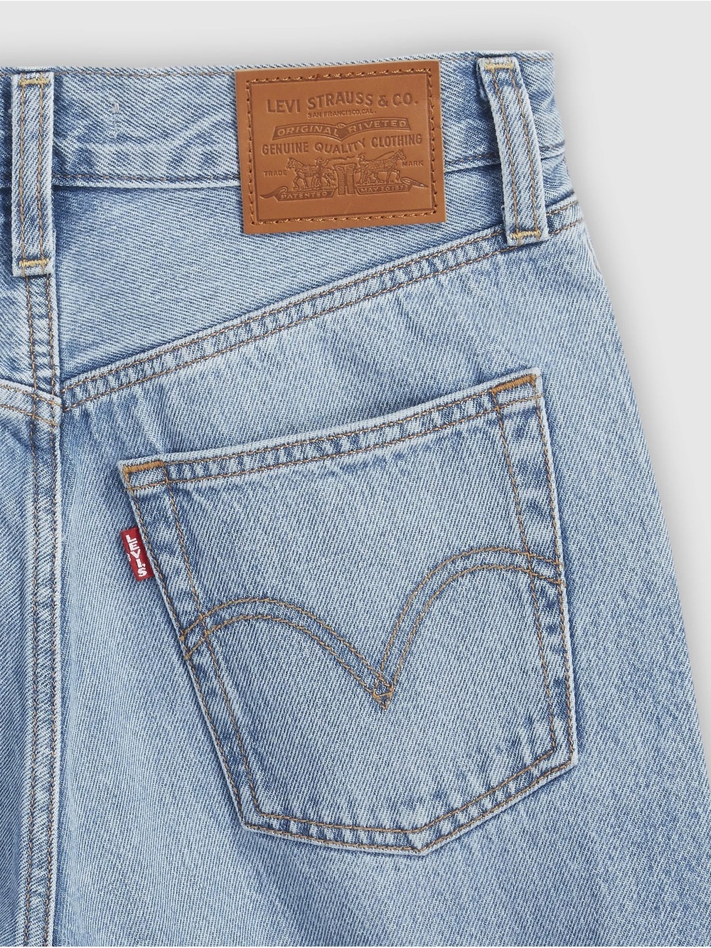 Levi's Light Wash High Waisted Straight Leg Jeans - Picture 3 of 10